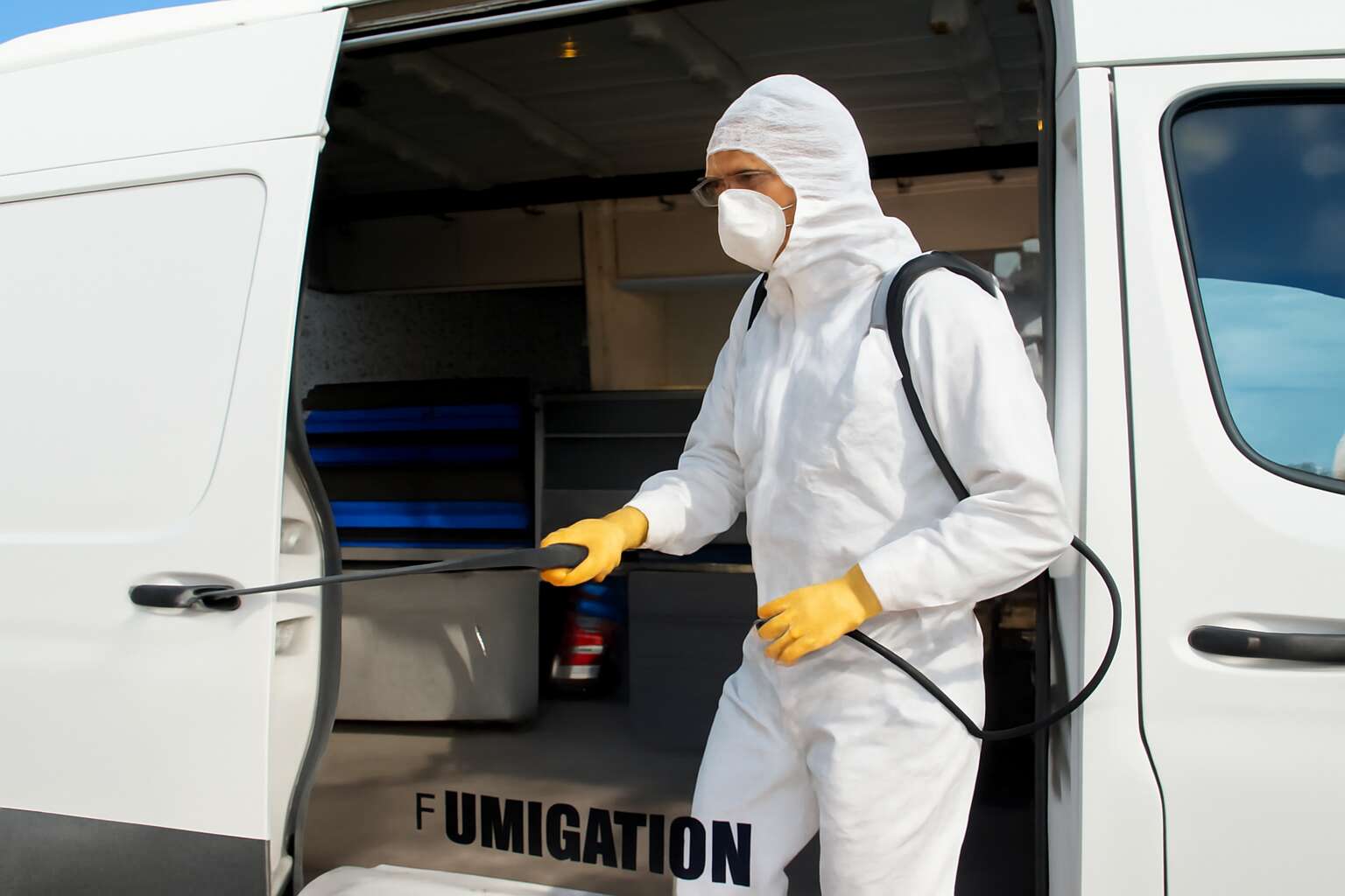 fumigation service car